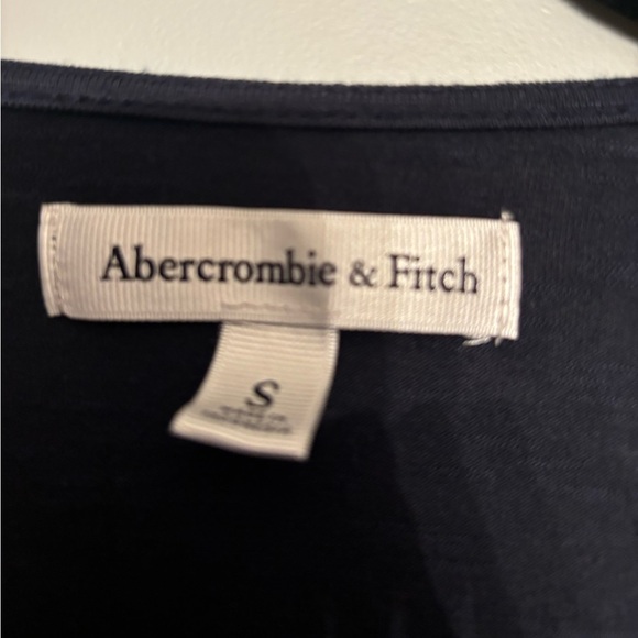 Abercrombie & Fitch Navy Blue Wrap V-Neck Sleeveless Top - Picture 2 of 2